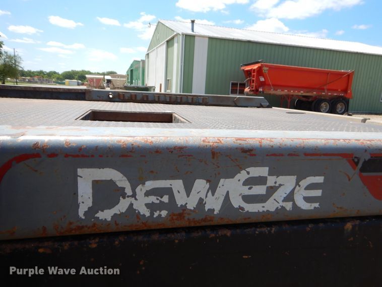 image for item FC9753 2005 Ford F350 Super Duty XL bale bed pickup truck