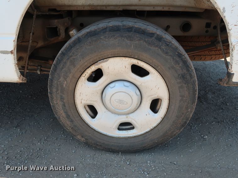 image for item FE9722 2008 Ford F150 XL pickup truck