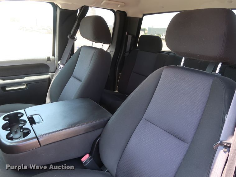 image for item FE9724 2010 Chevrolet Silverado 1500 LT Ext. Cab pickup truck