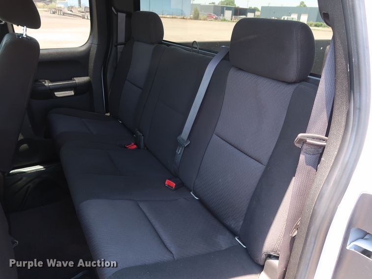 image for item FE9724 2010 Chevrolet Silverado 1500 LT Ext. Cab pickup truck