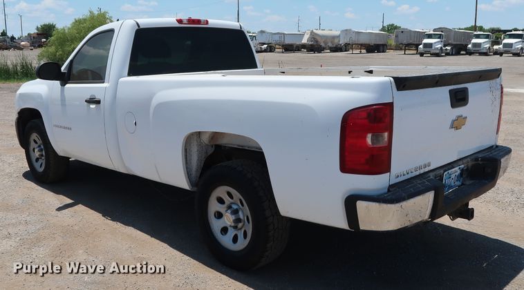 image for item FE9725 2007 Chevrolet Silverado 1500 pickup truck