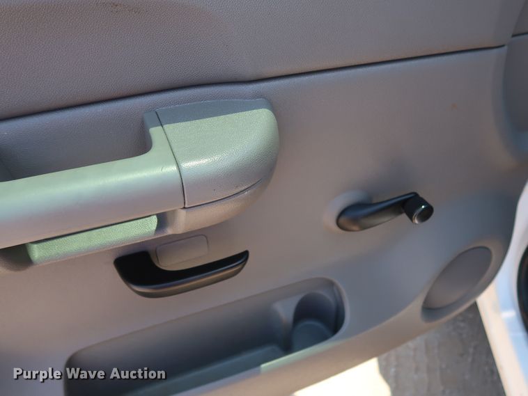 image for item FE9725 2007 Chevrolet Silverado 1500 pickup truck