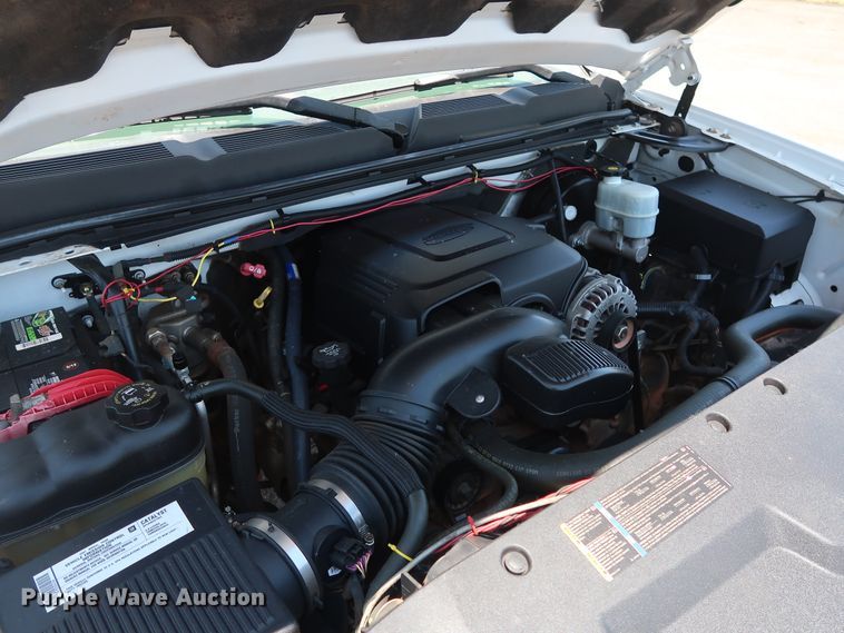 image for item FE9725 2007 Chevrolet Silverado 1500 pickup truck