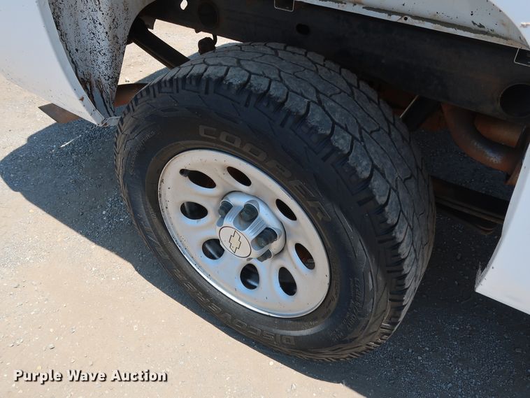 image for item FE9725 2007 Chevrolet Silverado 1500 pickup truck