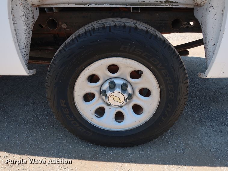 image for item FE9725 2007 Chevrolet Silverado 1500 pickup truck