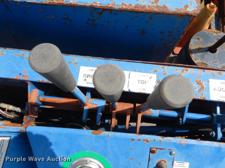 image for item FH9416 2006 International 7400 digger derrick truck