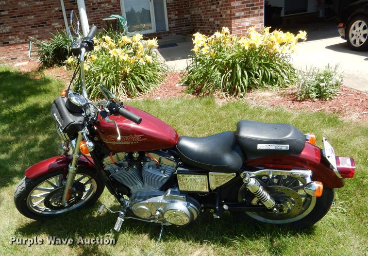 image for item FI9596 2000 Harley Davidson XLH 883 Sportster motorcycle