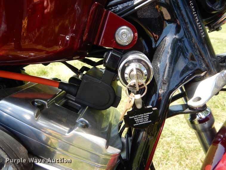 image for item FI9596 2000 Harley Davidson XLH 883 Sportster motorcycle