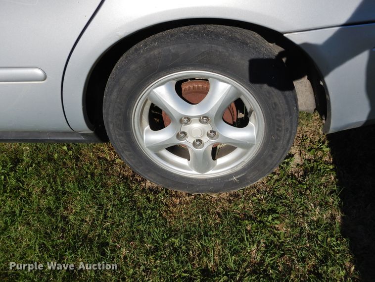 image for item FI9926 2003 Ford Taurus