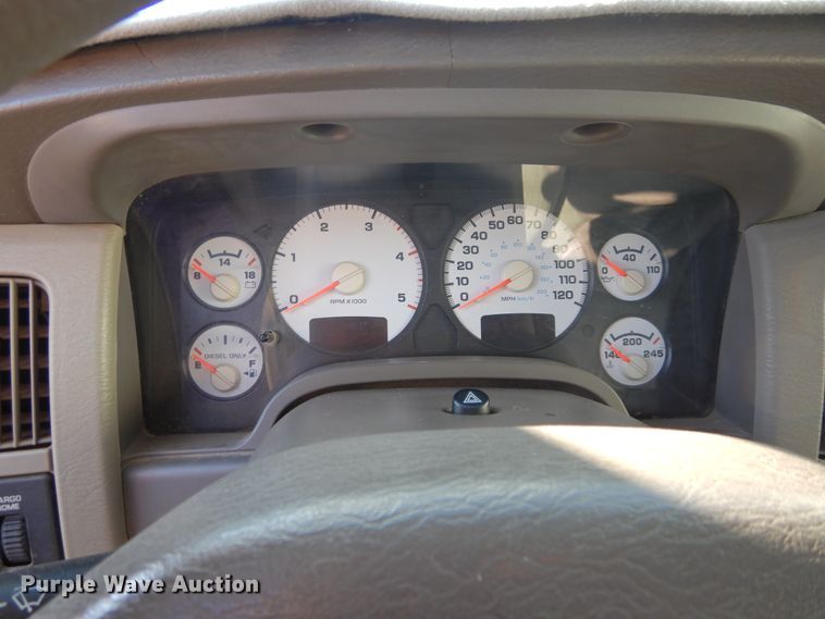 image for item FI9929 2003 Dodge Ram 2500 Quad Cab flatbed pickup truck