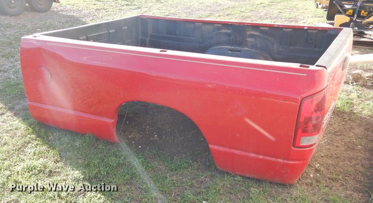 image for item FI9929 2003 Dodge Ram 2500 Quad Cab flatbed pickup truck