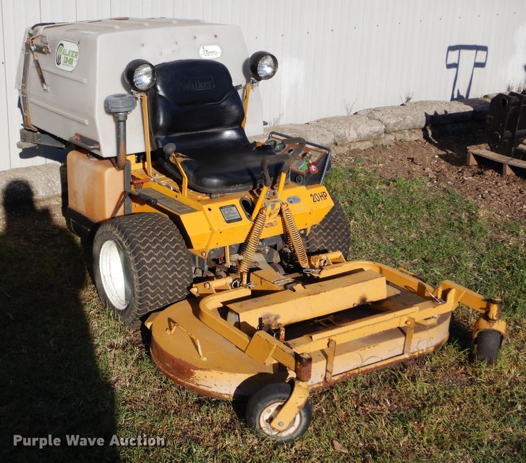 image for item FI9933 Walker MTGHS ZTR lawn mower