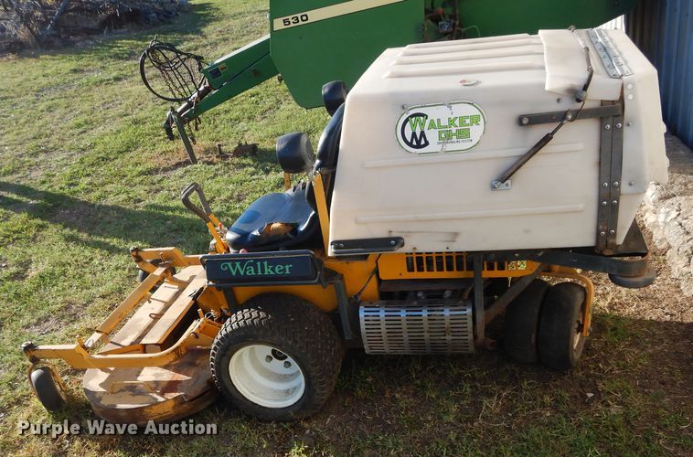 image for item FI9933 Walker MTGHS ZTR lawn mower