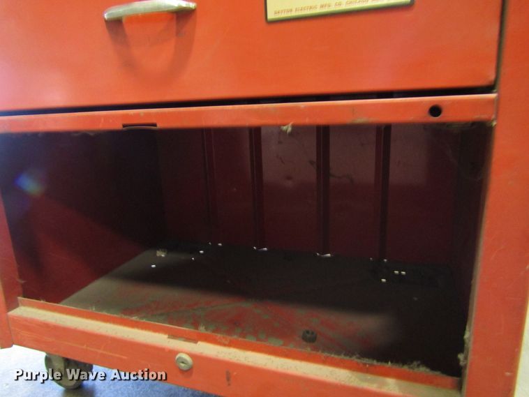 image for item FJ9688 Dayton toolbox