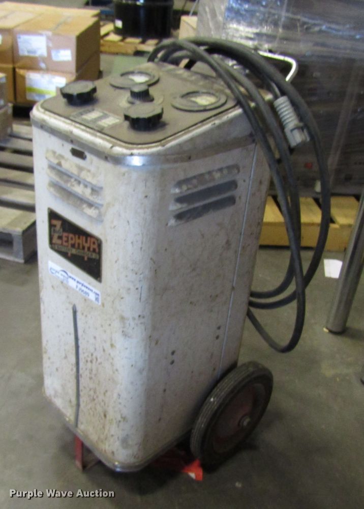 image for item FJ9689 Zyphyr KC2/6-060 battery charger