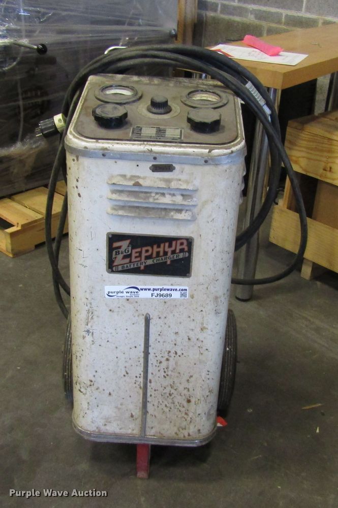 image for item FJ9689 Zyphyr KC2/6-060 battery charger