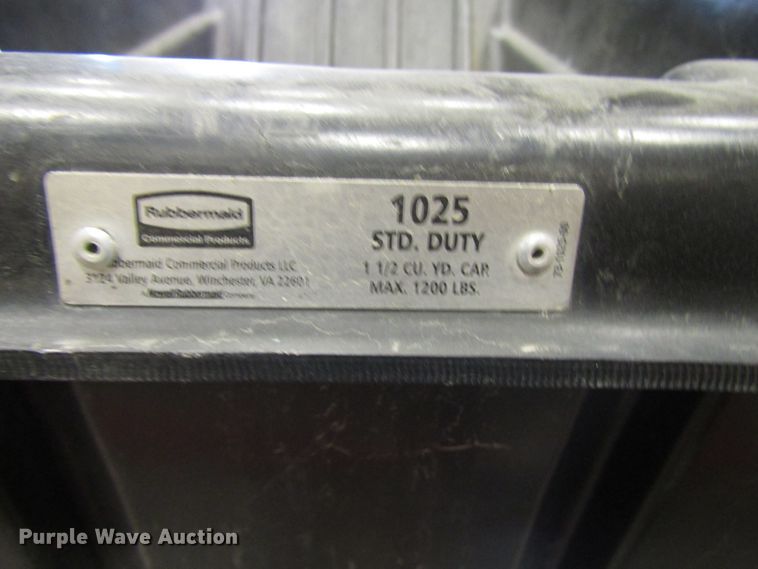 image for item FJ9692 (3) Rubbermaid dump carts