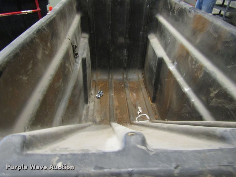 image for item FJ9692 (3) Rubbermaid dump carts