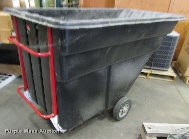 image for item FJ9692 (3) Rubbermaid dump carts