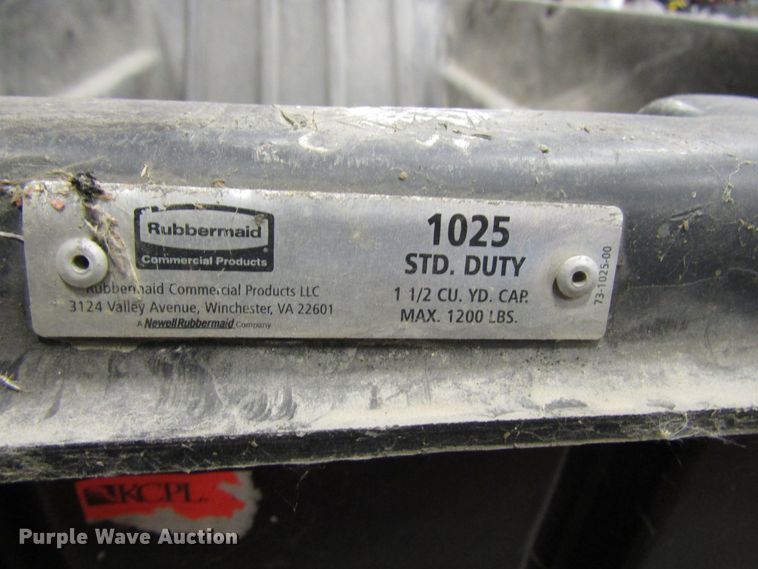 image for item FJ9692 (3) Rubbermaid dump carts