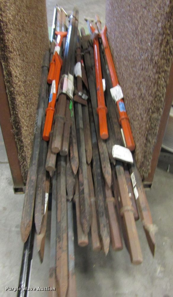 image for item FJ9693 Concrete chisels