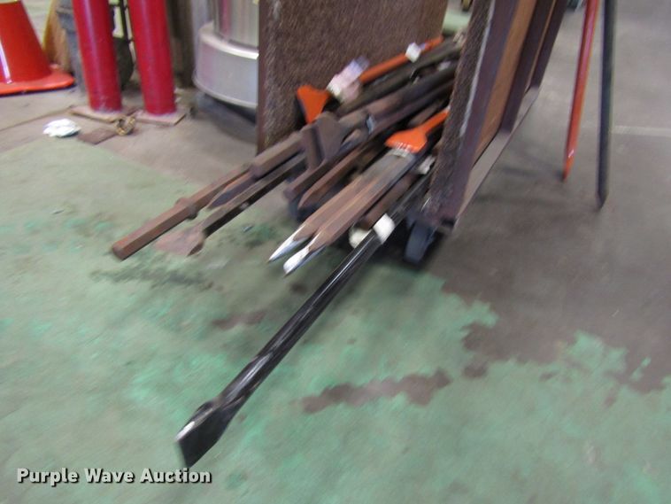 image for item FJ9693 Concrete chisels