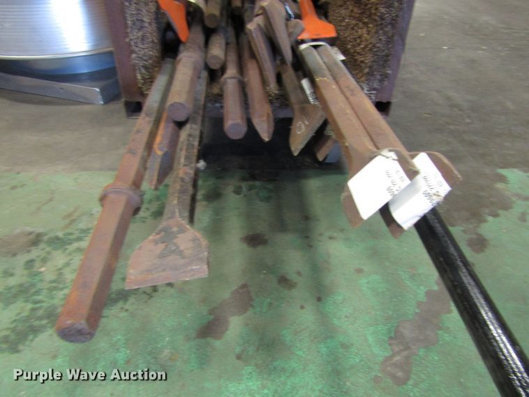 image for item FJ9693 Concrete chisels