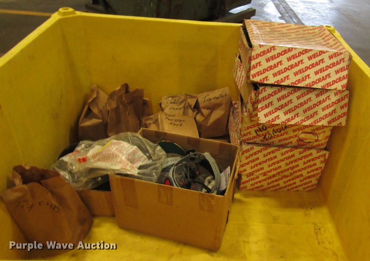 image for item FJ9696 Welding supplies