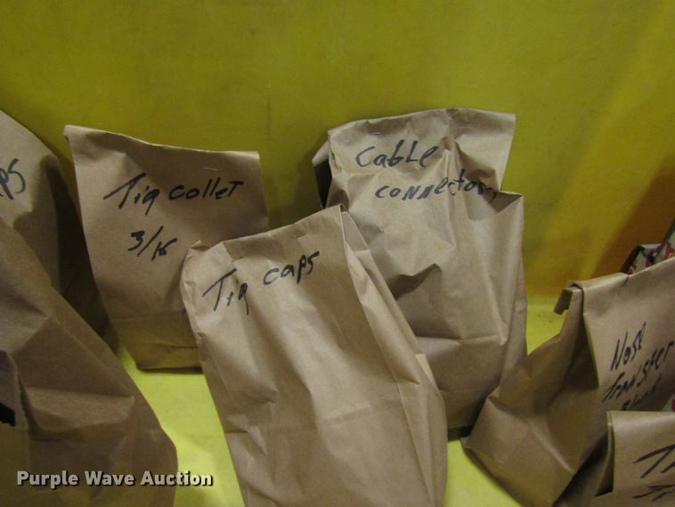 image for item FJ9696 Welding supplies