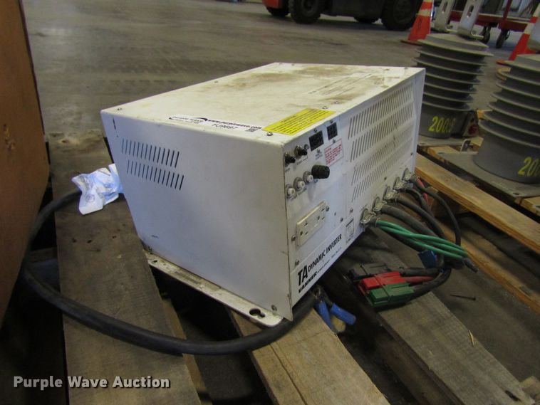 image for item FJ9697 (2) TA Dynamic inverters