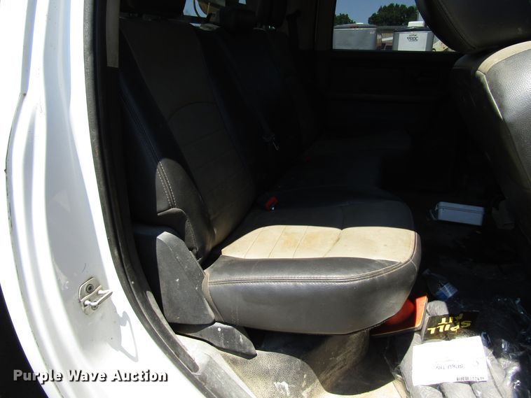 image for item FJ9711 2012 Dodge Ram 5500 Crew Cab flatbed truck