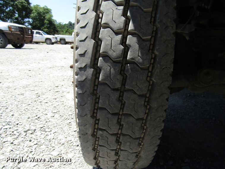 image for item FJ9711 2012 Dodge Ram 5500 Crew Cab flatbed truck