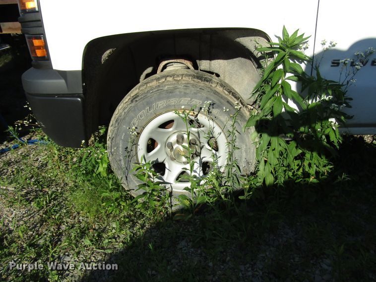 image for item FJ9718 2014 Chevrolet Silverado 1500 Double Cab pickup truck