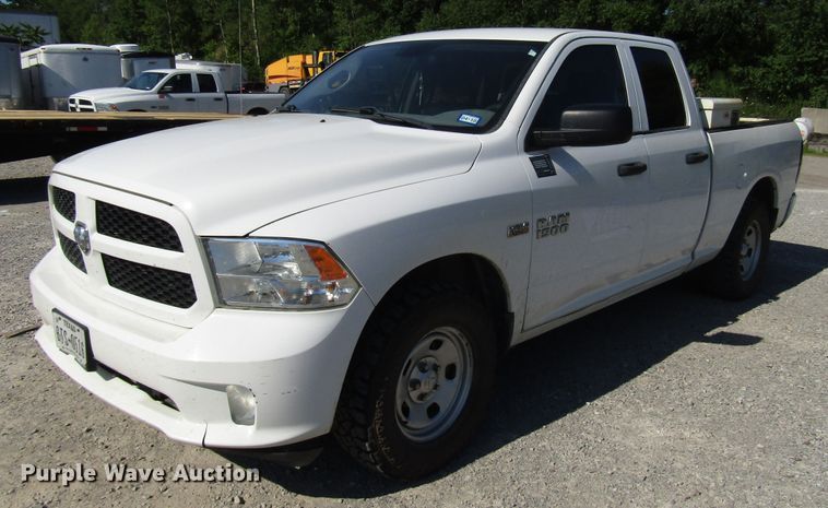 image for item FJ9719 2013 Dodge Ram 1500 Quad Cab pickup truck