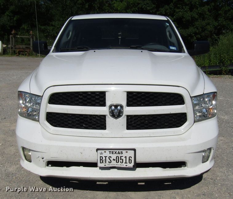 image for item FJ9719 2013 Dodge Ram 1500 Quad Cab pickup truck