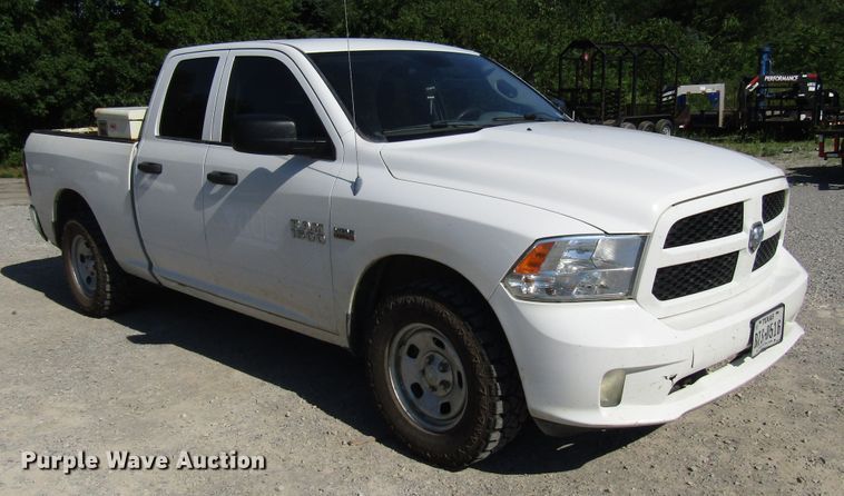 image for item FJ9719 2013 Dodge Ram 1500 Quad Cab pickup truck