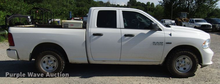 image for item FJ9719 2013 Dodge Ram 1500 Quad Cab pickup truck