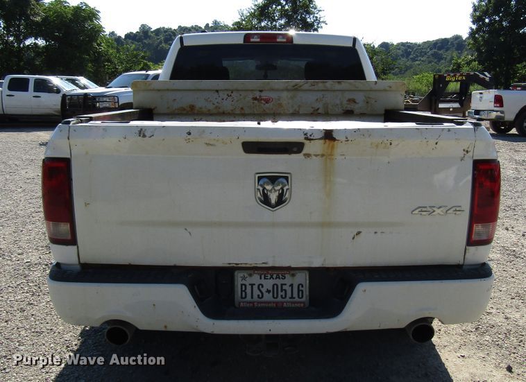 image for item FJ9719 2013 Dodge Ram 1500 Quad Cab pickup truck