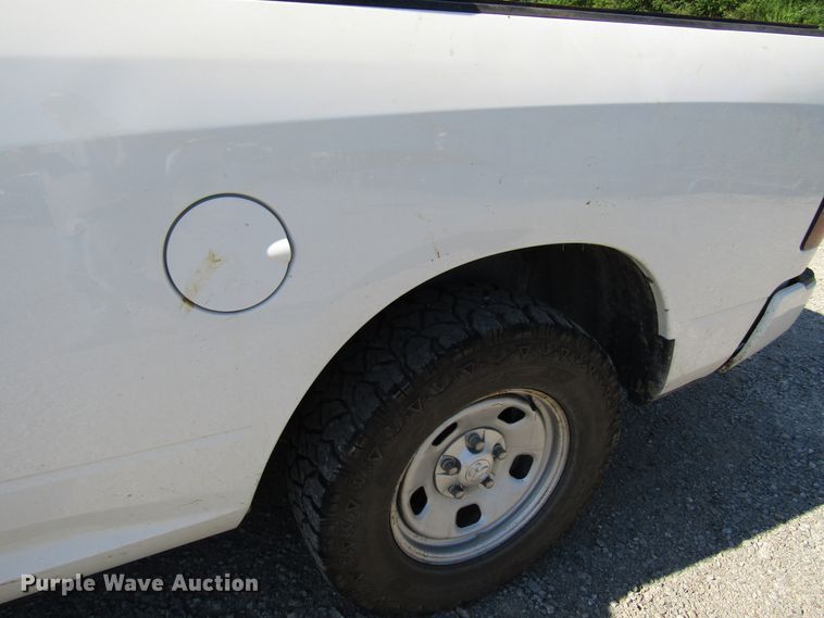 image for item FJ9719 2013 Dodge Ram 1500 Quad Cab pickup truck