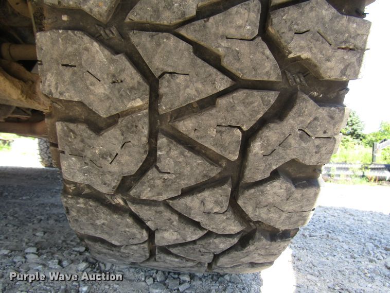 image for item FJ9719 2013 Dodge Ram 1500 Quad Cab pickup truck