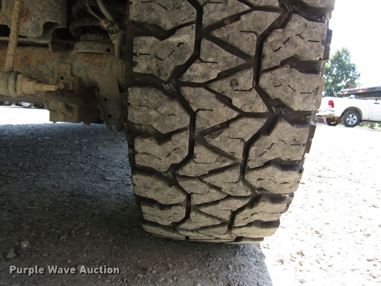 image for item FJ9719 2013 Dodge Ram 1500 Quad Cab pickup truck