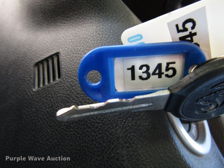 image for item FJ9719 2013 Dodge Ram 1500 Quad Cab pickup truck