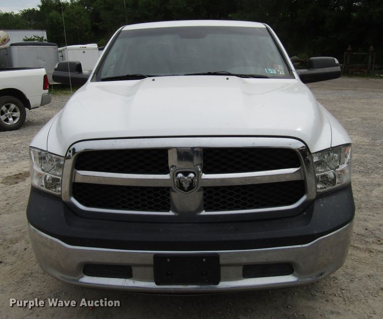 image for item FJ9732 2015 Dodge Ram 1500 Crew Cab pickup truck