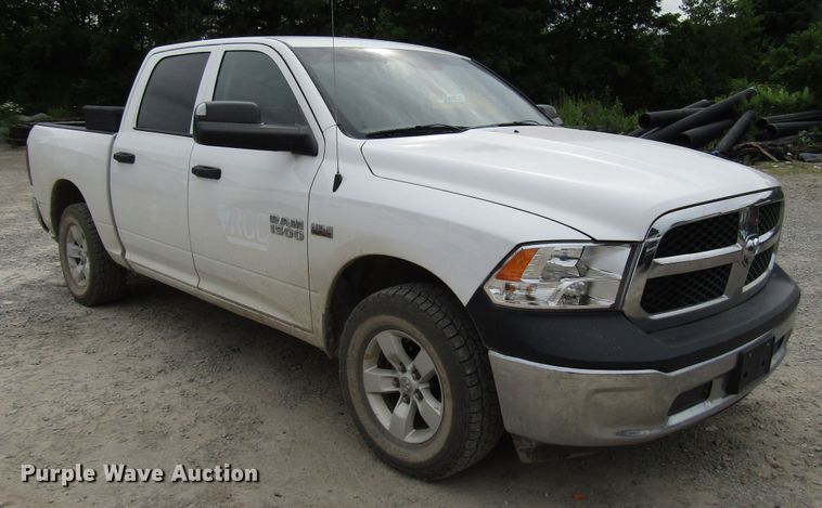 image for item FJ9732 2015 Dodge Ram 1500 Crew Cab pickup truck