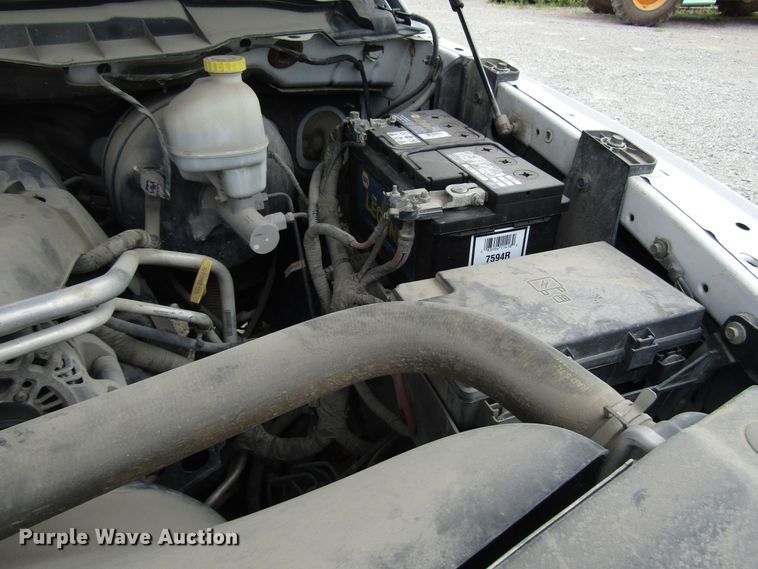 image for item FJ9732 2015 Dodge Ram 1500 Crew Cab pickup truck