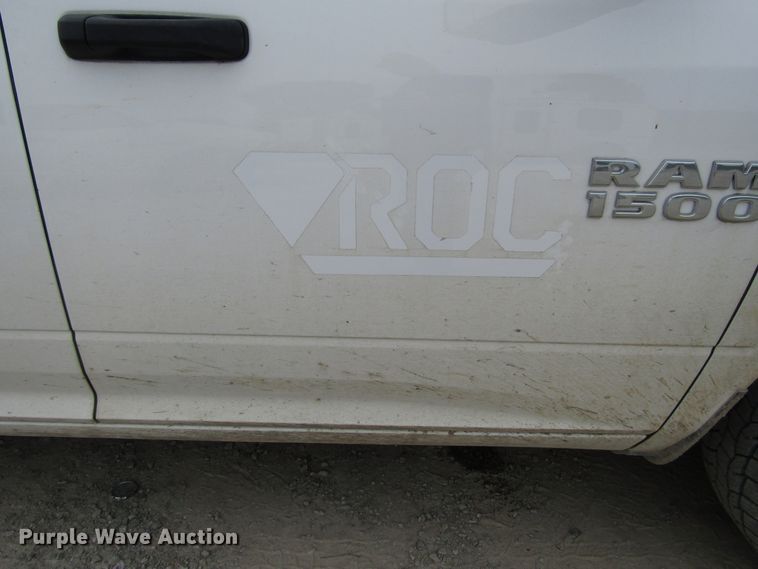 image for item FJ9732 2015 Dodge Ram 1500 Crew Cab pickup truck