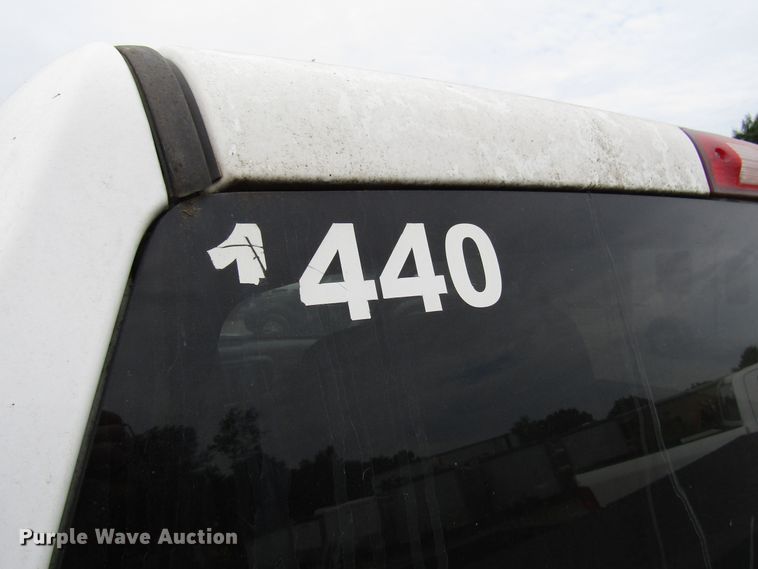 image for item FJ9732 2015 Dodge Ram 1500 Crew Cab pickup truck