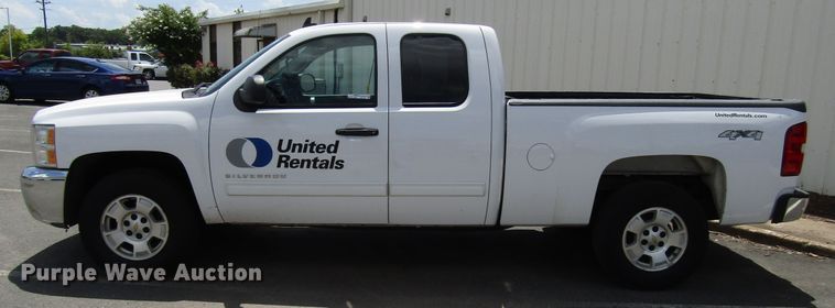 image for item FJ9742 2013 Chevrolet Silverado 1500 Ext. Cab pickup truck