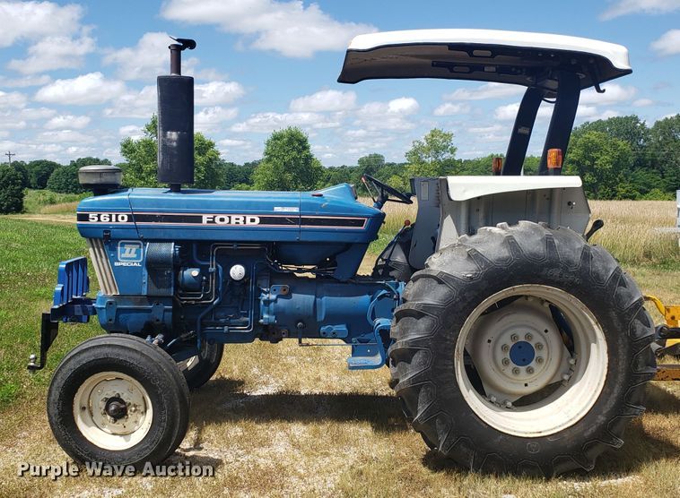 image for item FL9036 Ford 5610 tractor