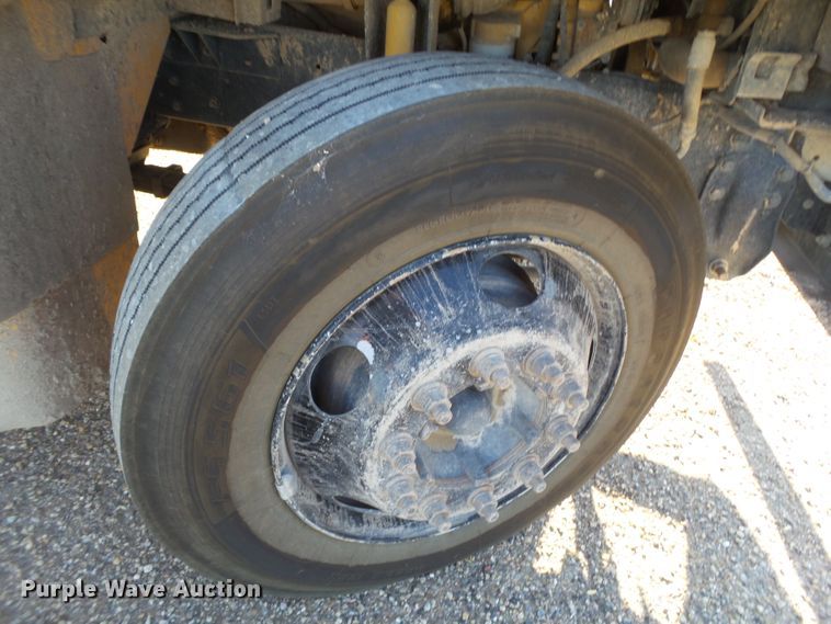 image for item FL9271 1997 GMC Blue Bird school bus